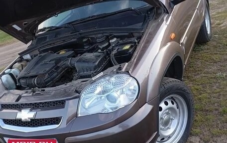 Chevrolet Niva I рестайлинг, 2016 год, 795 000 рублей, 2 фотография