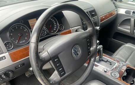 Volkswagen Touareg III, 2006 год, 839 000 рублей, 13 фотография