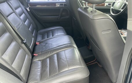 Volkswagen Touareg III, 2006 год, 839 000 рублей, 11 фотография
