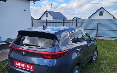 KIA Sportage IV рестайлинг, 2017 год, 1 750 000 рублей, 4 фотография