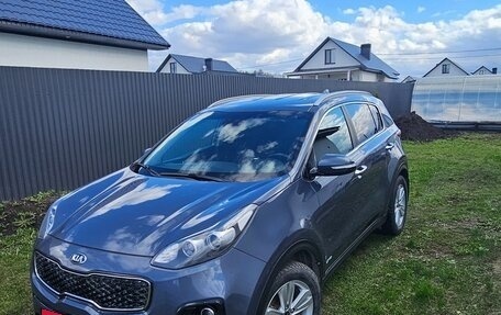 KIA Sportage IV рестайлинг, 2017 год, 1 750 000 рублей, 2 фотография