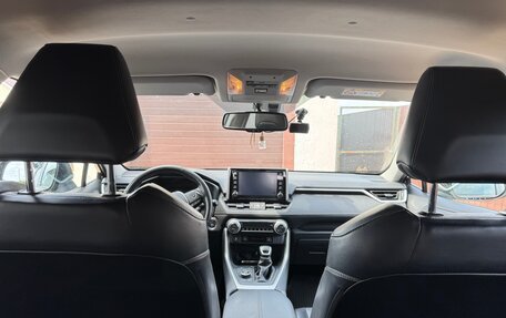 Toyota RAV4, 2020 год, 2 999 000 рублей, 16 фотография