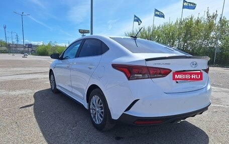 Hyundai Solaris II рестайлинг, 2022 год, 1 850 000 рублей, 7 фотография