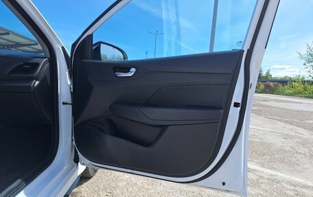 Hyundai Solaris II рестайлинг, 2022 год, 1 850 000 рублей, 12 фотография