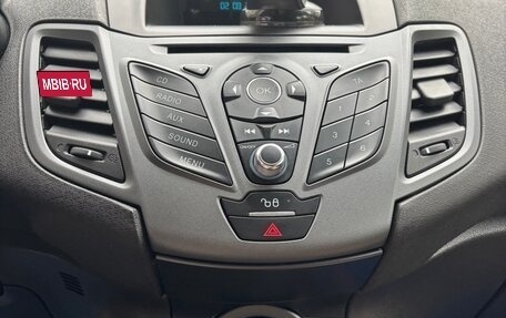 Ford Fiesta, 2015 год, 880 000 рублей, 19 фотография