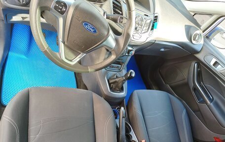 Ford Fiesta, 2015 год, 880 000 рублей, 27 фотография
