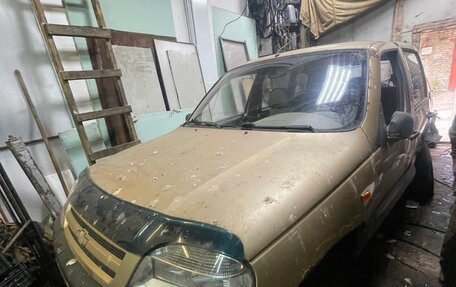 Chevrolet Niva I рестайлинг, 2006 год, 120 000 рублей, 2 фотография