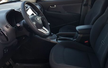KIA Sportage III, 2011 год, 1 035 000 рублей, 10 фотография