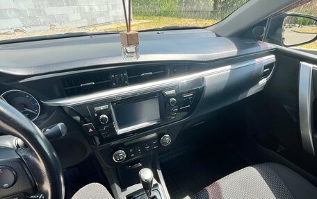 Toyota Corolla, 2013 год, 1 600 000 рублей, 10 фотография