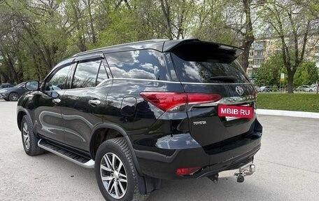 Toyota Fortuner II, 2018 год, 4 450 000 рублей, 5 фотография