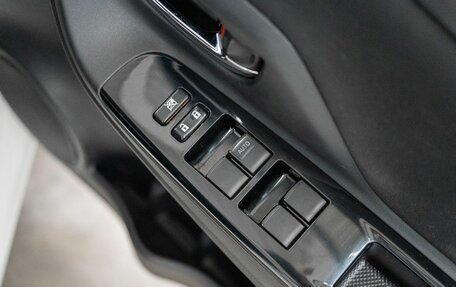 Toyota Vitz, 2019 год, 1 030 000 рублей, 17 фотография