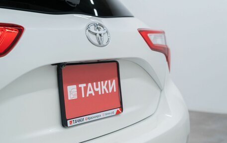 Toyota Vitz, 2019 год, 1 030 000 рублей, 24 фотография