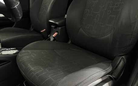 KIA Rio III рестайлинг, 2013 год, 860 000 рублей, 10 фотография
