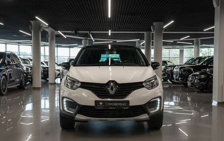 Renault Kaptur I рестайлинг, 2017 год, 1 640 000 рублей, 3 фотография