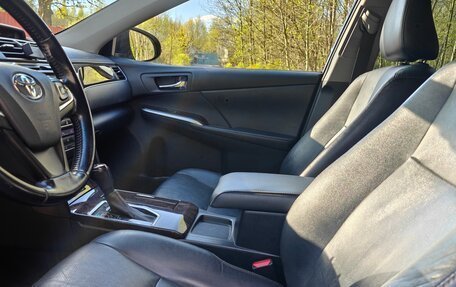 Toyota Camry, 2016 год, 2 070 000 рублей, 9 фотография