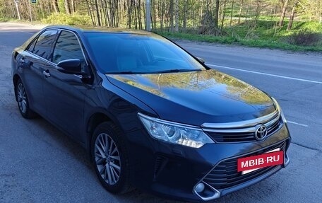 Toyota Camry, 2016 год, 2 070 000 рублей, 3 фотография