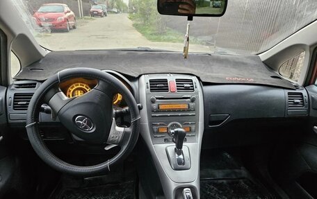 Toyota Auris II, 2008 год, 550 000 рублей, 2 фотография