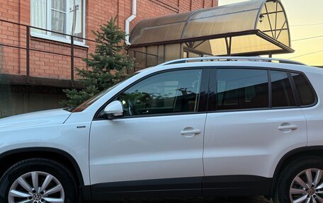 Volkswagen Tiguan I, 2016 год, 2 100 000 рублей, 34 фотография