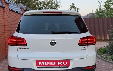 Volkswagen Tiguan I, 2016 год, 2 100 000 рублей, 32 фотография
