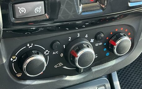 Renault Duster I рестайлинг, 2017 год, 1 399 000 рублей, 23 фотография