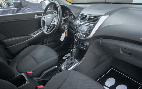 Hyundai Solaris II рестайлинг, 2015 год, 879 000 рублей, 18 фотография