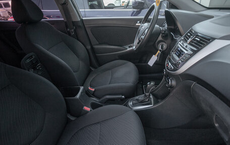 Hyundai Solaris II рестайлинг, 2015 год, 879 000 рублей, 19 фотография