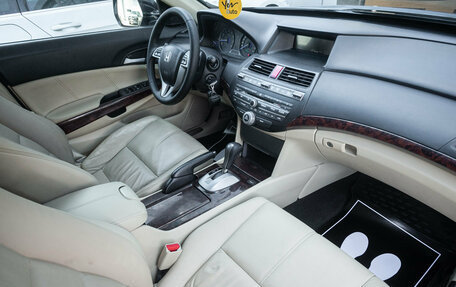 Honda Crosstour I рестайлинг, 2011 год, 1 359 000 рублей, 20 фотография