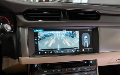 Jaguar XF II, 2016 год, 2 400 000 рублей, 17 фотография