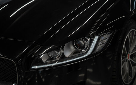 Jaguar XF II, 2016 год, 2 400 000 рублей, 24 фотография