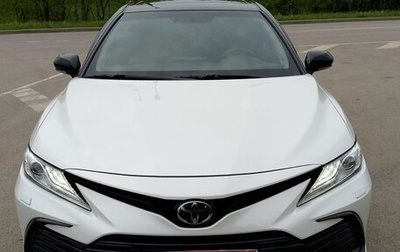 Toyota Camry, 2021 год, 3 350 000 рублей, 1 фотография
