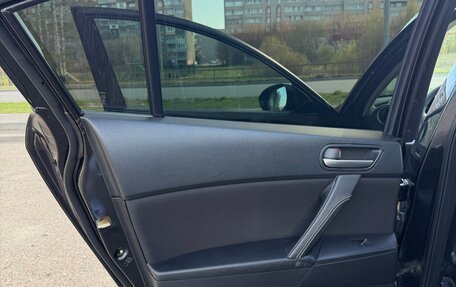 Mazda 3, 2011 год, 1 149 999 рублей, 28 фотография