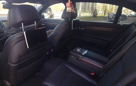 BMW 7 серия, 2012 год, 2 700 000 рублей, 12 фотография