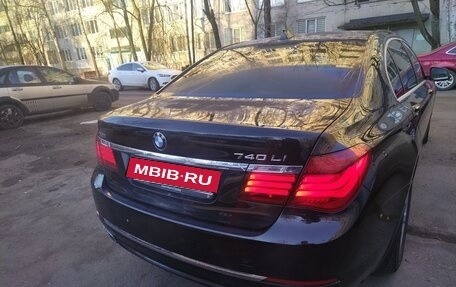 BMW 7 серия, 2012 год, 2 700 000 рублей, 4 фотография