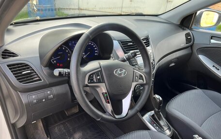 Hyundai Solaris II рестайлинг, 2015 год, 1 200 000 рублей, 8 фотография