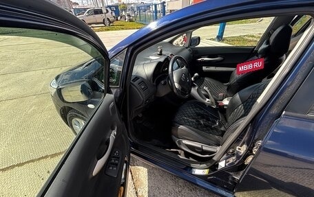 Toyota Auris II, 2007 год, 750 000 рублей, 11 фотография