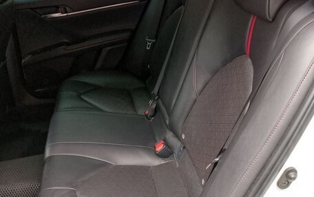 Toyota Camry, 2021 год, 3 350 000 рублей, 11 фотография