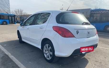 Peugeot 308 II, 2011 год, 395 000 рублей, 5 фотография
