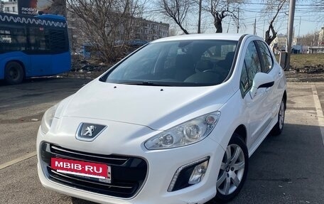 Peugeot 308 II, 2011 год, 395 000 рублей, 2 фотография