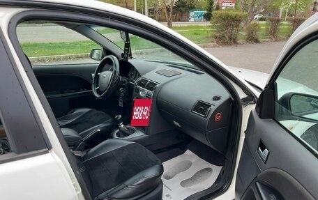 Ford Mondeo III, 2002 год, 349 000 рублей, 13 фотография