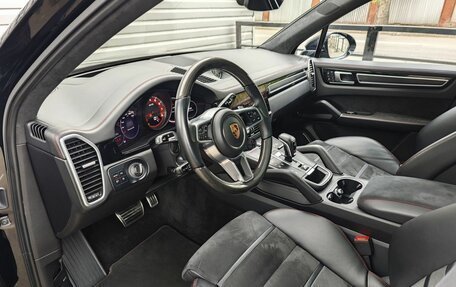 Porsche Cayenne III, 2021 год, 12 990 000 рублей, 11 фотография