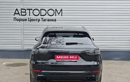 Porsche Cayenne III, 2021 год, 12 990 000 рублей, 9 фотография