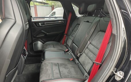 Porsche Cayenne III, 2021 год, 12 990 000 рублей, 20 фотография
