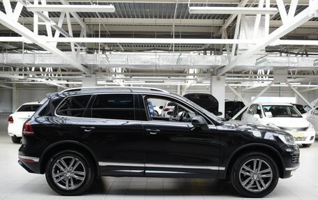 Volkswagen Touareg III, 2016 год, 2 070 000 рублей, 8 фотография