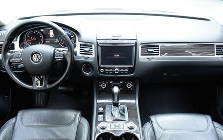 Volkswagen Touareg III, 2016 год, 2 070 000 рублей, 10 фотография