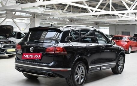 Volkswagen Touareg III, 2016 год, 2 070 000 рублей, 7 фотография