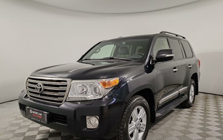 Toyota Land Cruiser 200, 2013 год, 3 649 000 рублей, 1 фотография