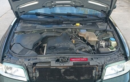 Audi A4, 1999 год, 260 000 рублей, 9 фотография