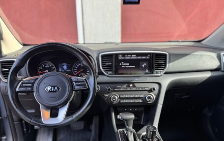 KIA Sportage IV рестайлинг, 2022 год, 2 950 000 рублей, 10 фотография
