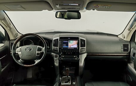 Toyota Land Cruiser 200, 2013 год, 3 649 000 рублей, 14 фотография