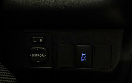Toyota RAV4, 2012 год, 1 785 000 рублей, 15 фотография